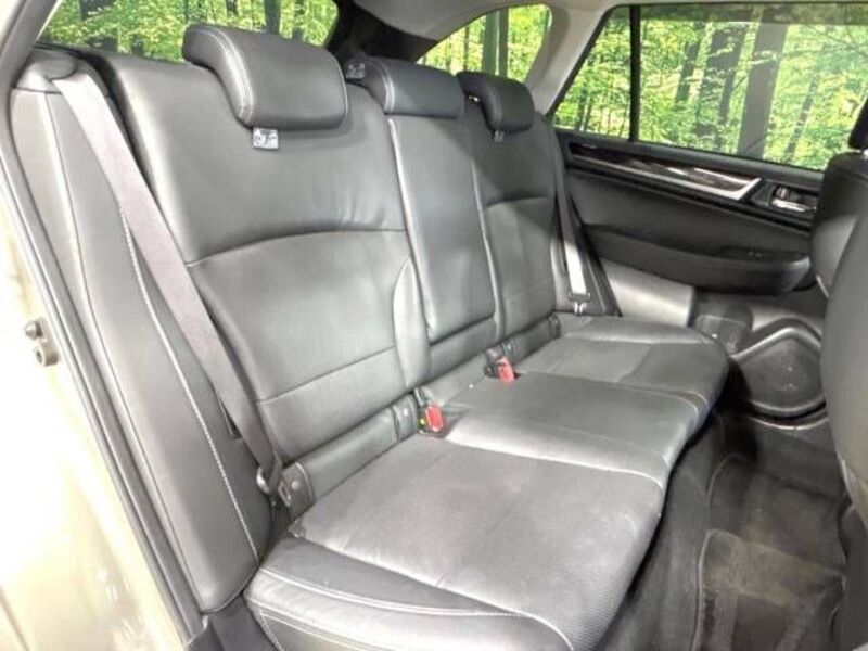 LEGACY OUTBACK