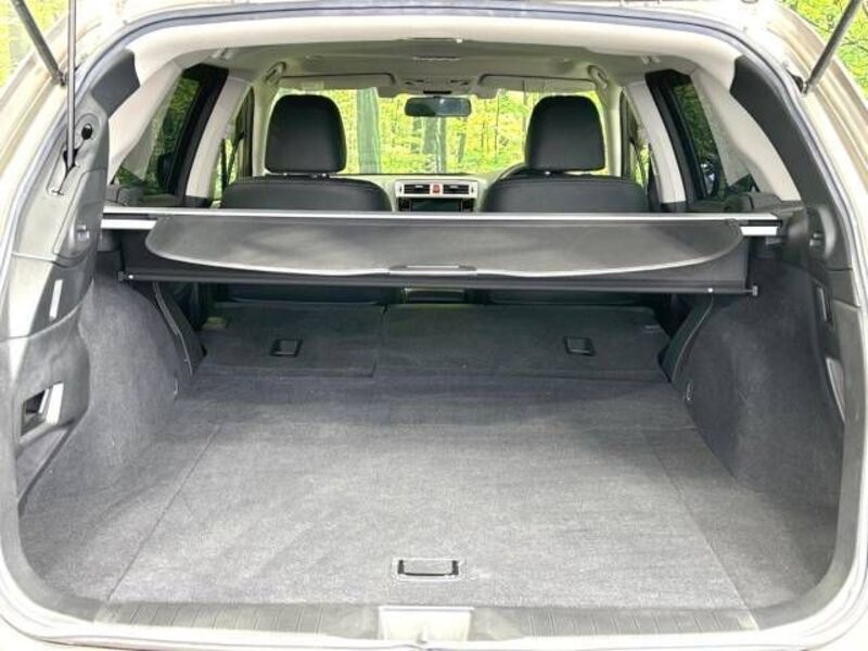 LEGACY OUTBACK