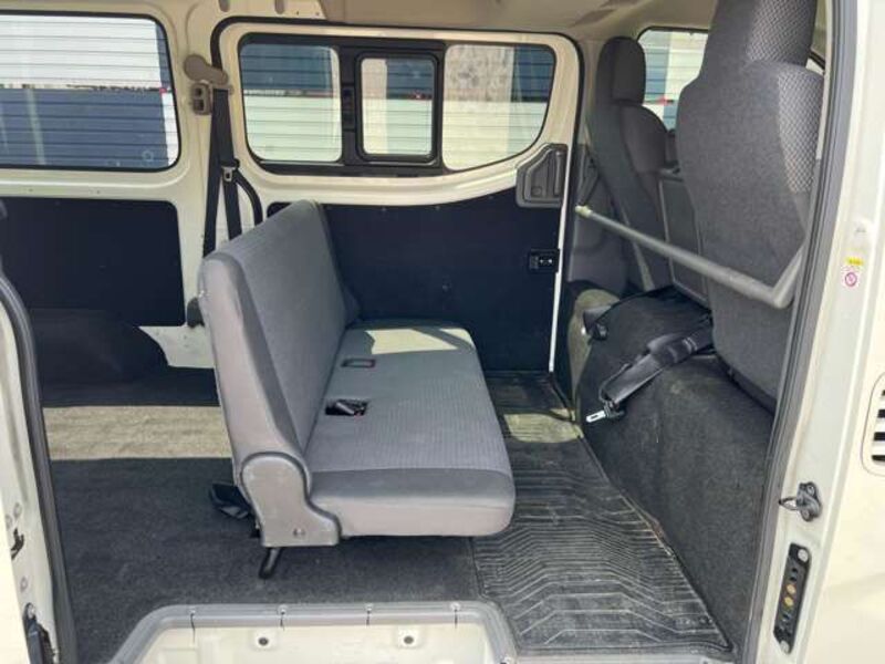 NV350 CARAVAN