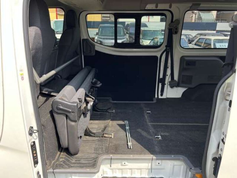 NV350 CARAVAN