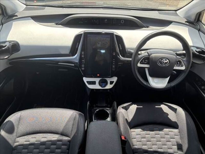 PRIUS PHV