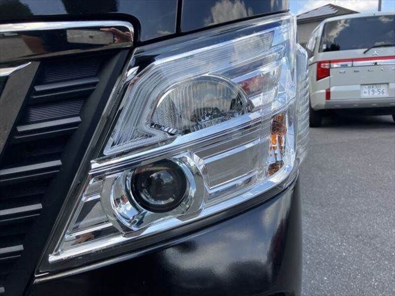 NV350 CARAVAN