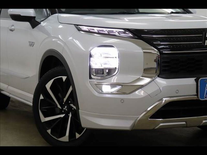 OUTLANDER PHEV