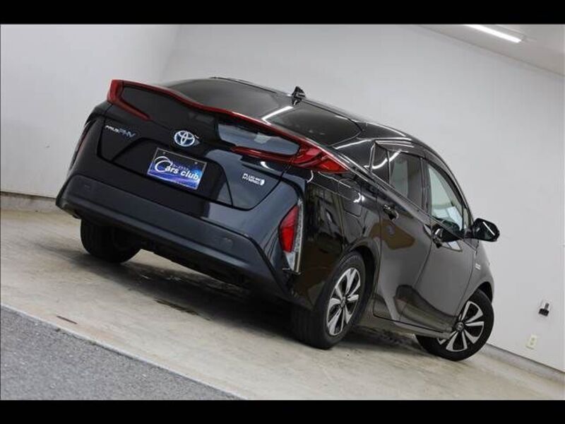 PRIUS PHV