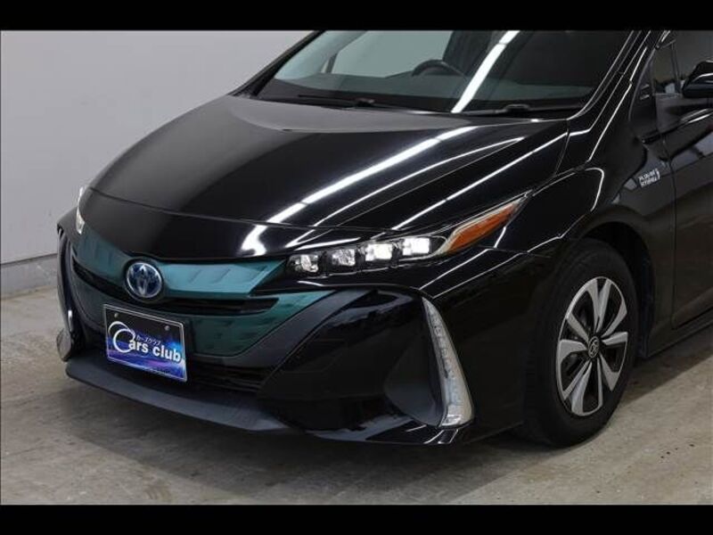 PRIUS PHV