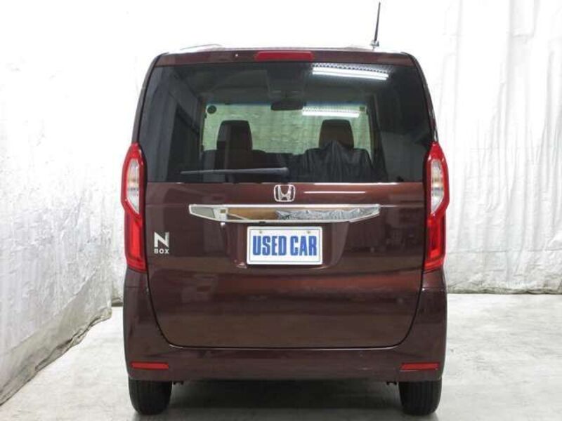N BOX