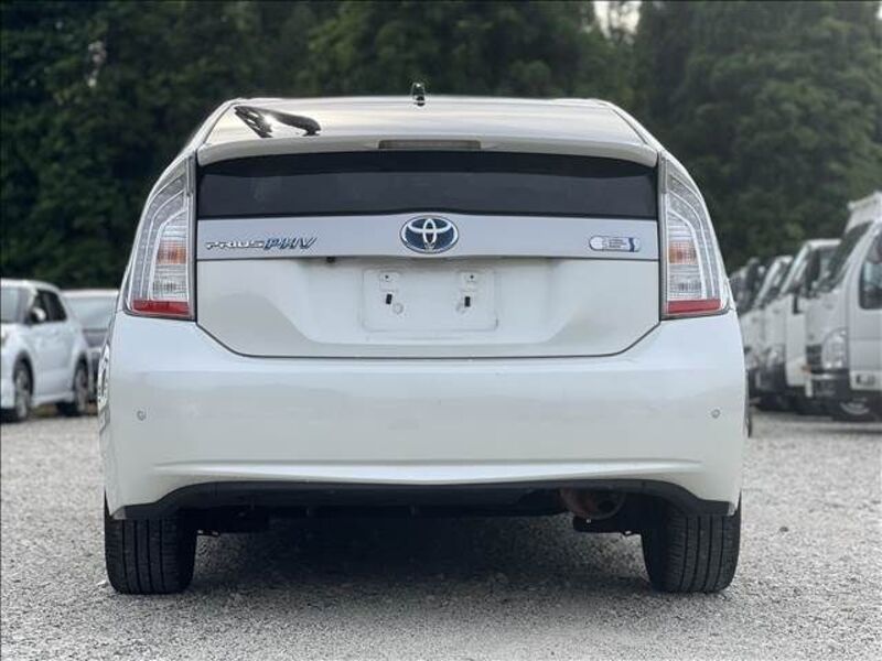 PRIUS PHV