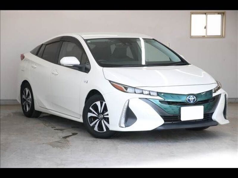 PRIUS PHV
