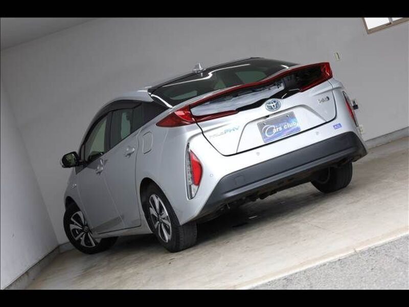PRIUS PHV