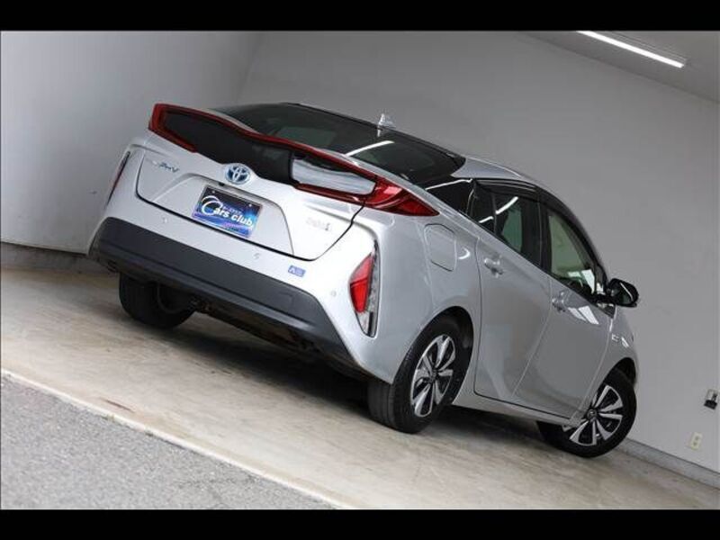 PRIUS PHV