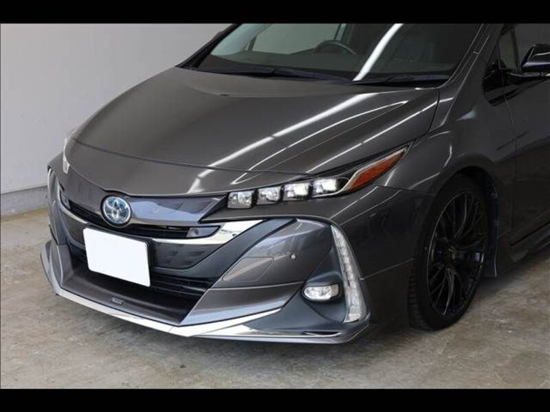 PRIUS PHV