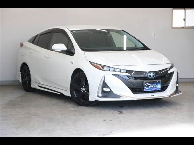 PRIUS PHV
