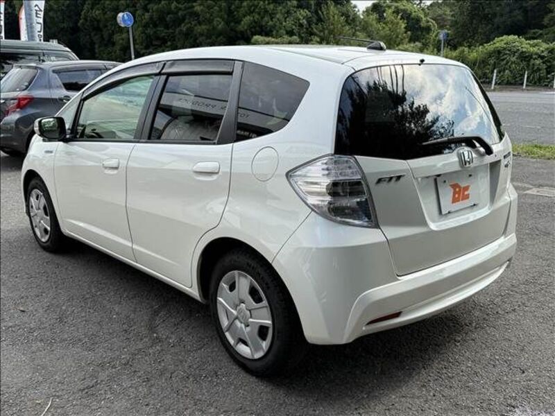 FIT HYBRID