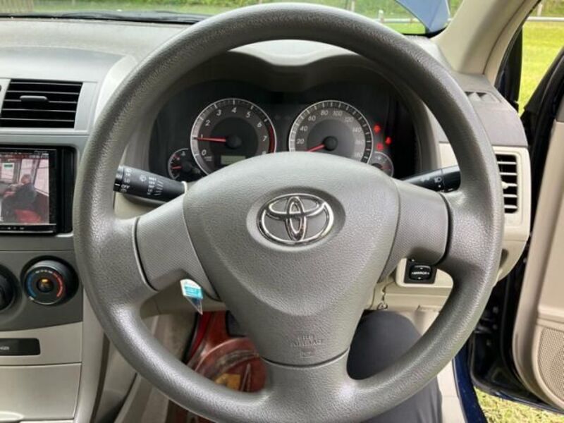 COROLLA FIELDER