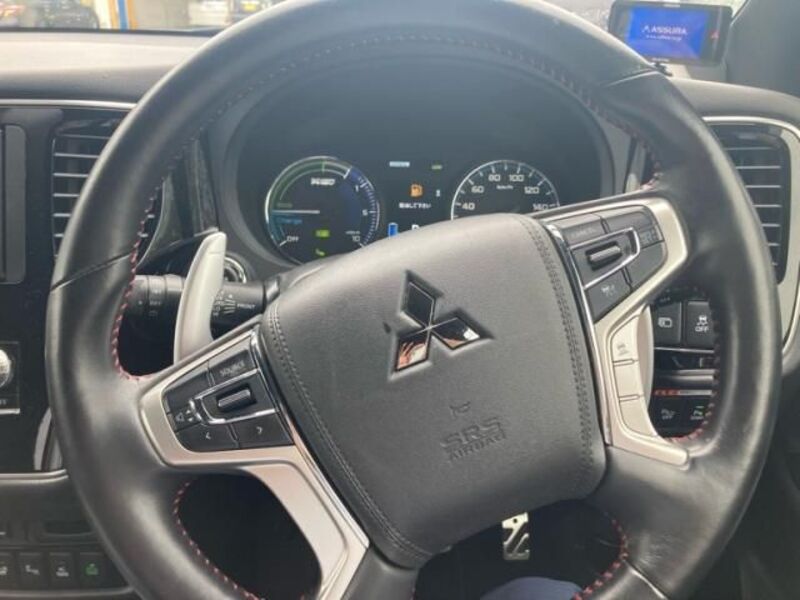 OUTLANDER PHEV