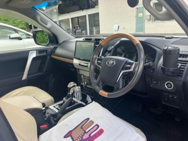 LAND CRUISER PRADO