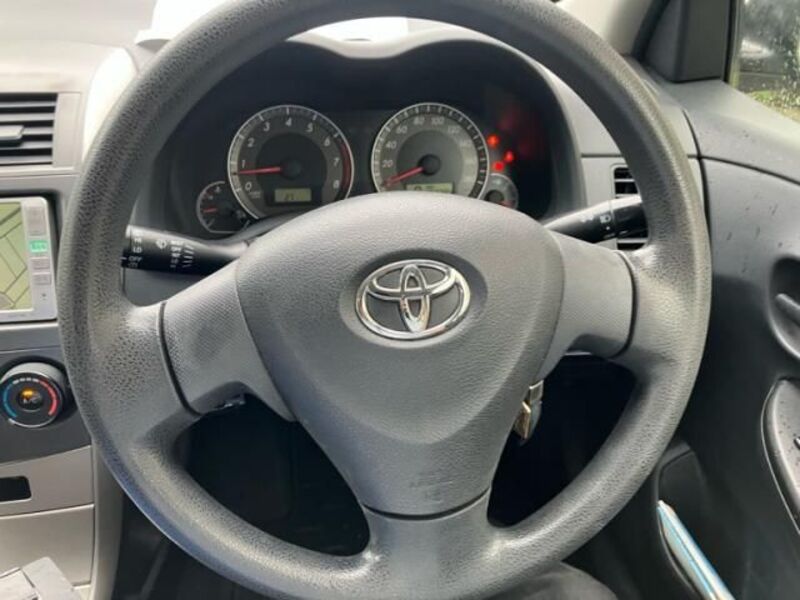 COROLLA FIELDER