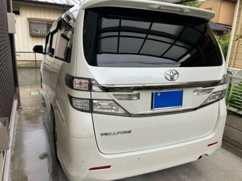 VELLFIRE
