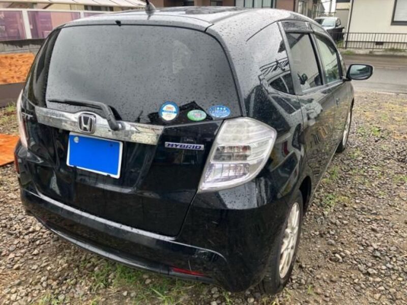 FIT HYBRID