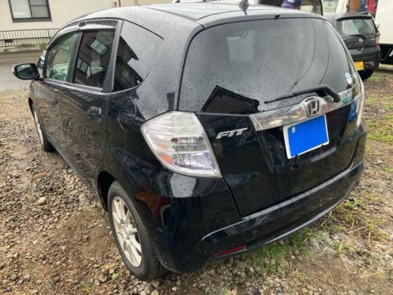 FIT HYBRID