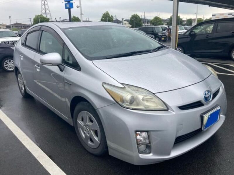 PRIUS-0