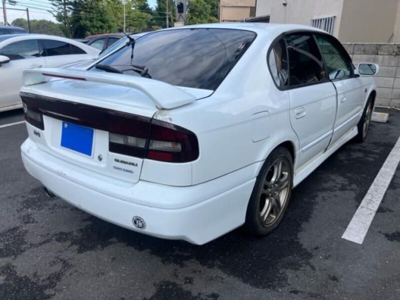 LEGACY B4