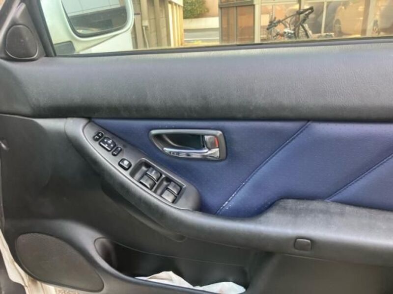 LEGACY B4