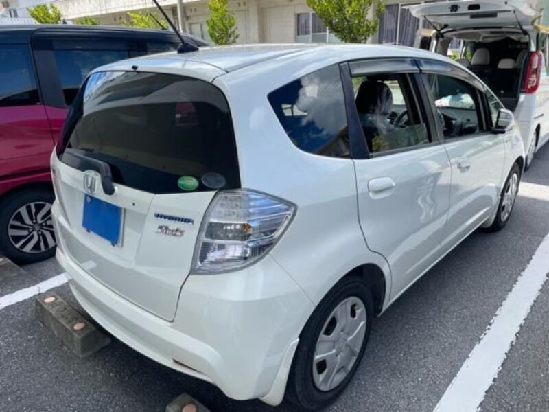 FIT HYBRID