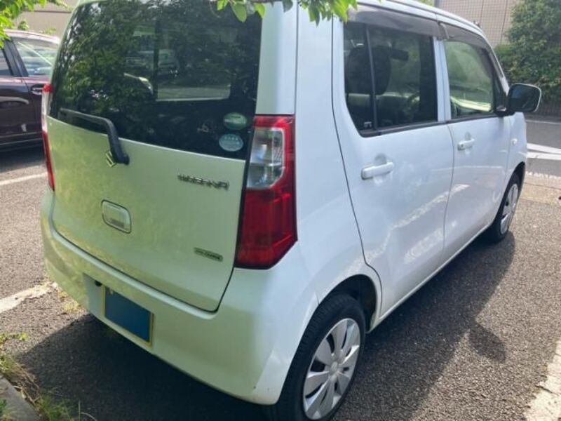 WAGON R