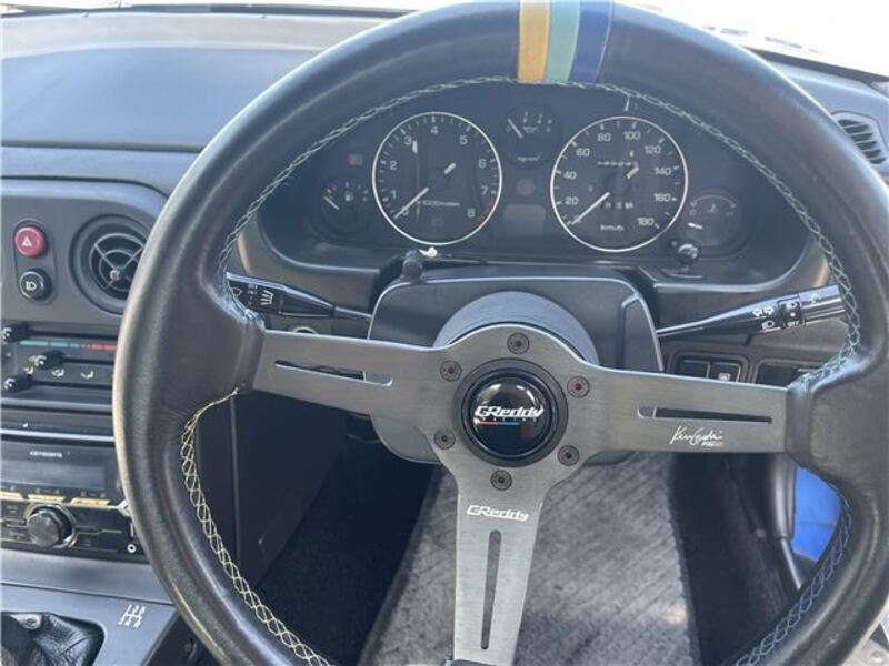 EUNOS ROADSTER