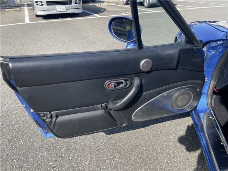 EUNOS ROADSTER