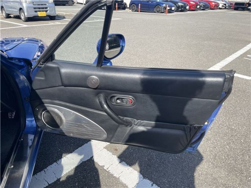 EUNOS ROADSTER