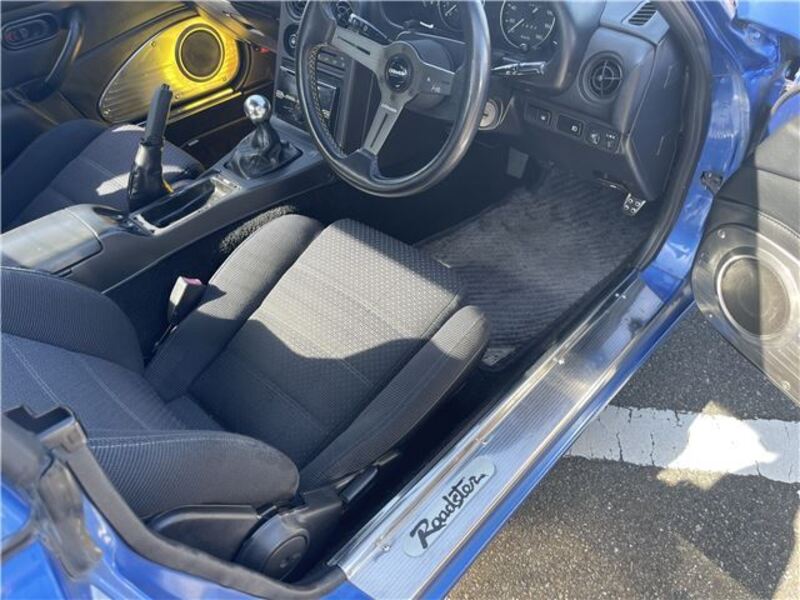 EUNOS ROADSTER
