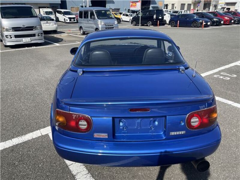 EUNOS ROADSTER