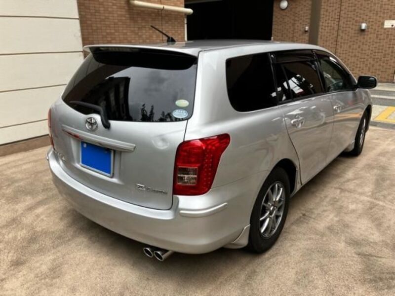 COROLLA FIELDER