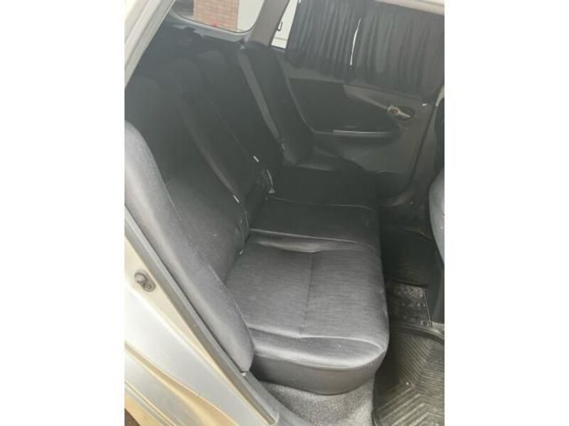 COROLLA FIELDER