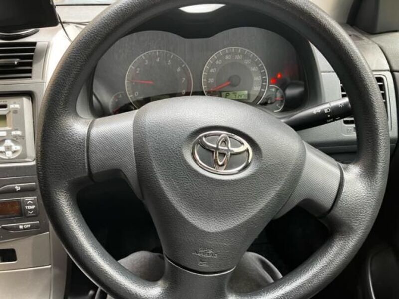 COROLLA FIELDER