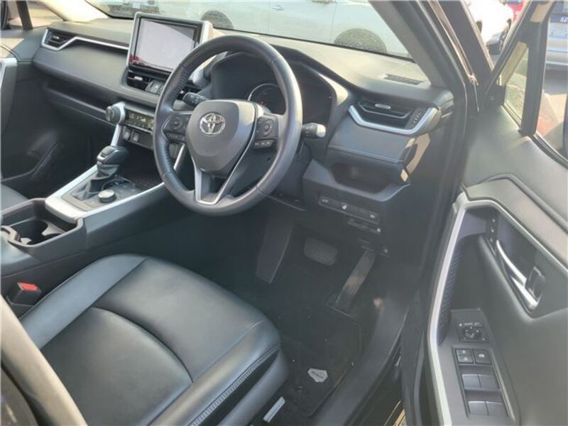 RAV4