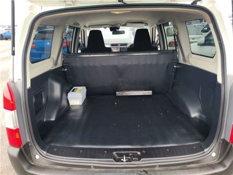 SUCCEED VAN