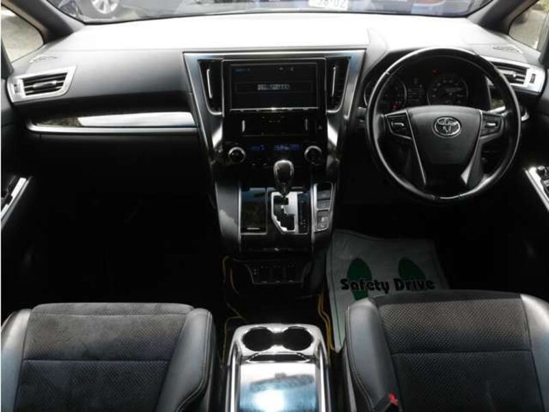 VELLFIRE