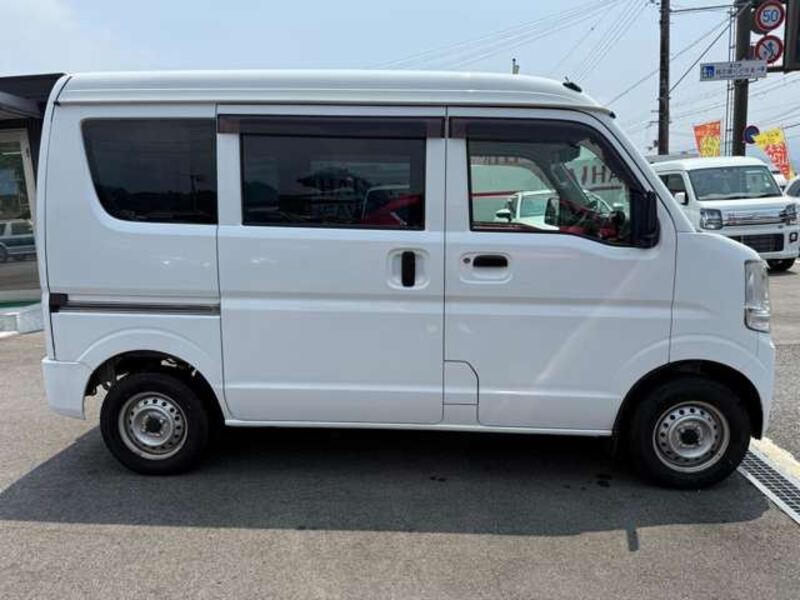 MINICAB VAN