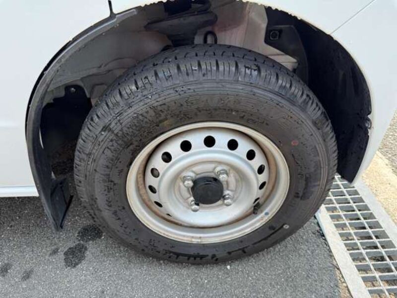 MINICAB VAN