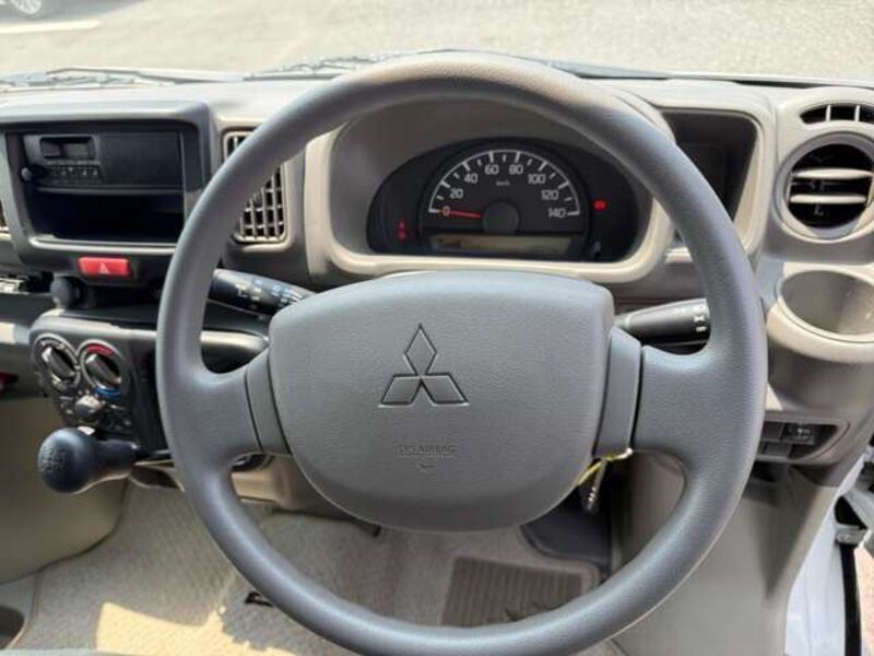 MINICAB VAN
