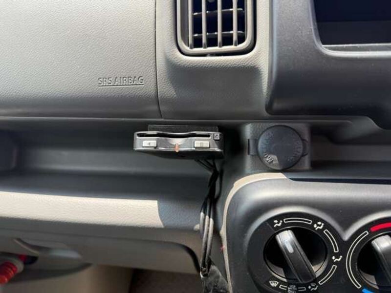 MINICAB VAN