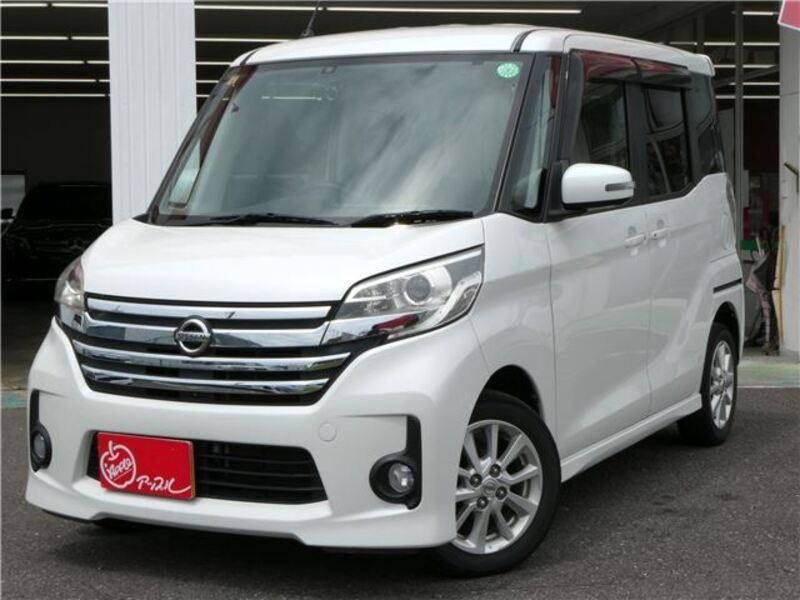 NISSAN DAYZ ROOX