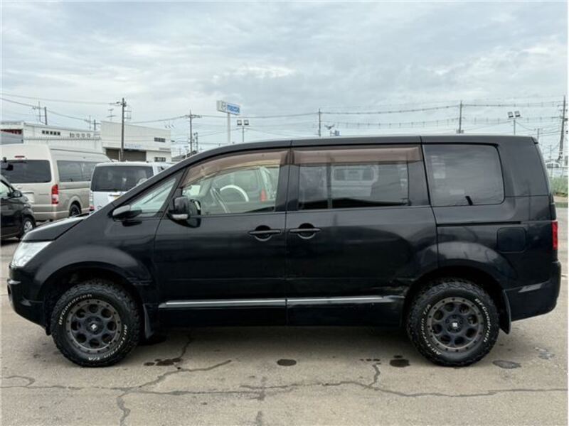 DELICA D5