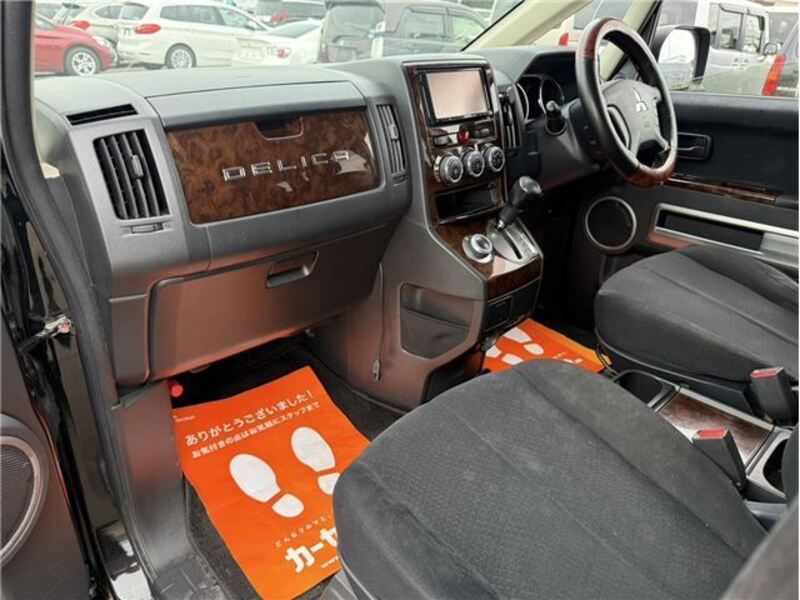 DELICA D5