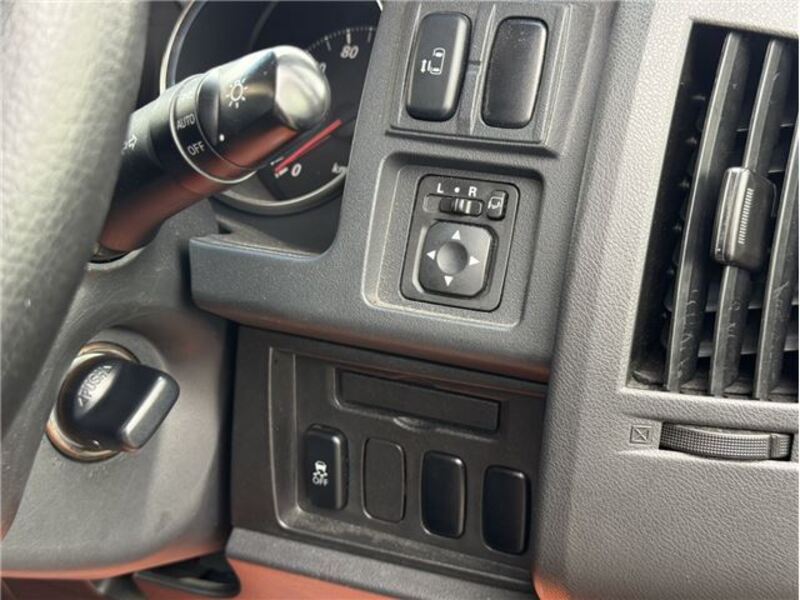DELICA D5