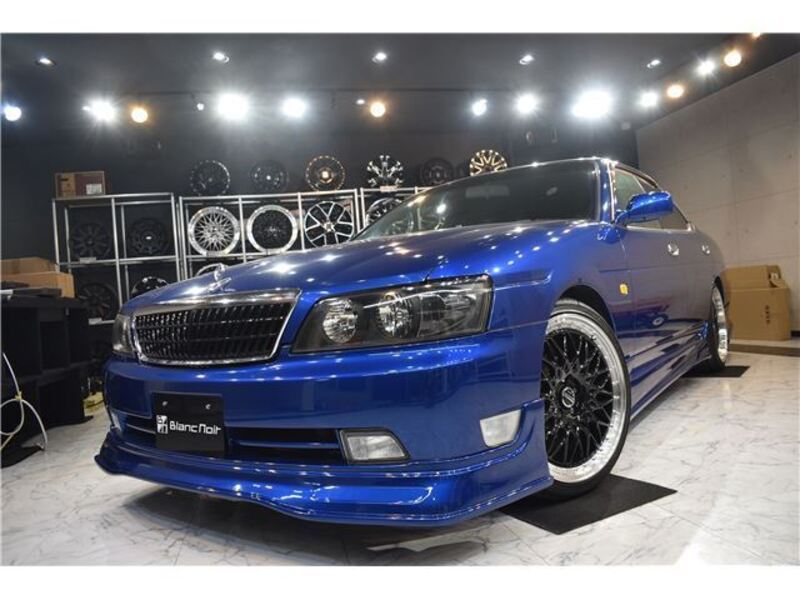 NISSAN LAUREL