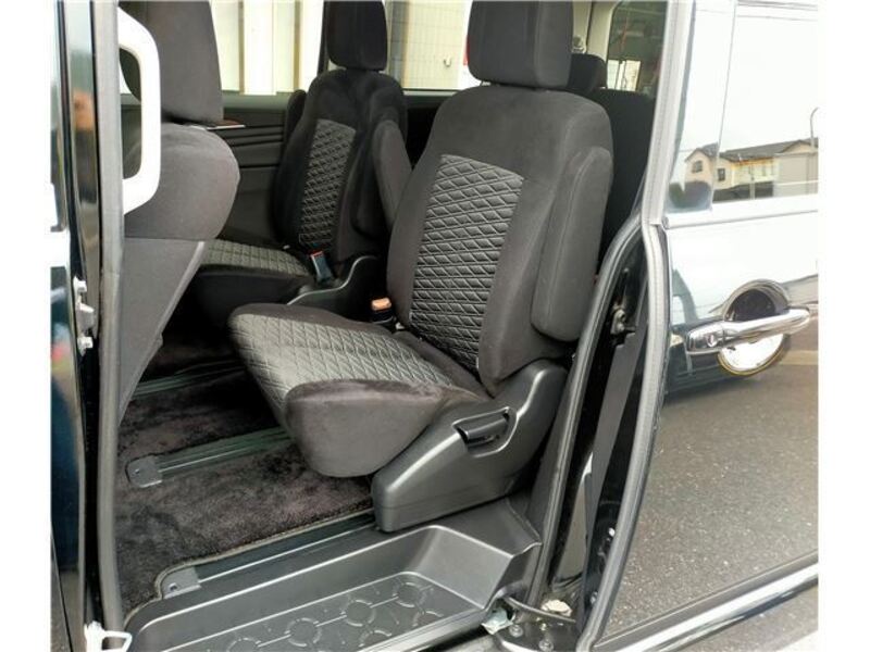 DELICA D5